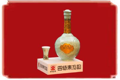岳阳烟酒回收四特酒.jpg